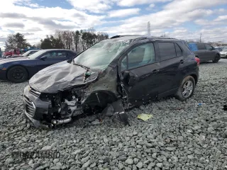 2022 Chevrolet Trax LT with VIN KL7CJPSM7NB560187, listed as a Copart auction lot 47693565 with 21,263 mi miles and Salvage title. Bid and sale history available at DreamBid. Image 1.