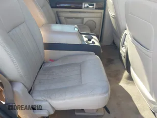 2003 Lincoln Navigator Ultimate with VIN 5LMFU27R73LJ07007, listed as a IAAI auction lot 41403659 with 1 mi miles. Bid and sale history available at carsss.com. Image 8.