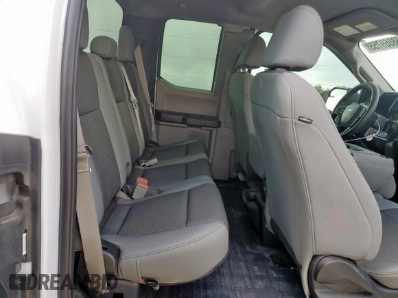 2019 Ford F-150 XL z VIN 1FTEX1CB5KKD33466, wystawiony jako Copart lot #58069755 z przebiegiem 49 800 mil mil oraz Szkoda całkowita • Salvage title. Historia ofert i sprzedaży dostępna na DreamBid. Obrazek 10.
