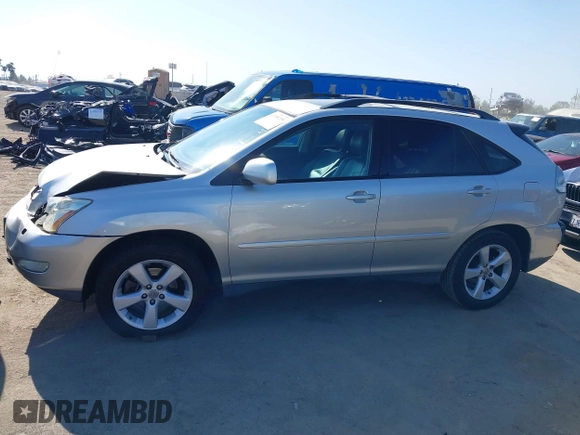 2007 Lexus RX 350 with VIN 2T2GK31U77C011973, listed as a IAAI auction lot 41998755 with 55,337 mi miles. Bid and sale history available at carsss.com. Image 15.