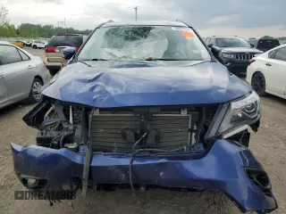 2019 Nissan Pathfinder SV z VIN 5N1DR2MM8KC636436, wystawiony jako Copart lot #59917995 z przebiegiem Nie podano mil oraz Szkoda całkowita • Salvage title. Historia ofert i sprzedaży dostępna na DreamBid. Obrazek 5.