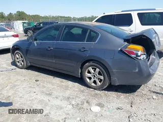 2009 Nissan Altima SL with VIN 1N4AL21E99N463262, listed as a IAAI auction lot 41780030 with 208,207 mi miles and . Bid and sale history available at DreamBid. Image 3.