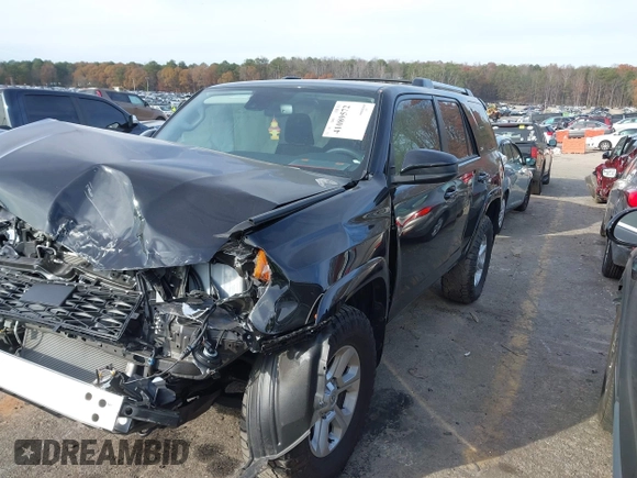 2023 Toyota 4Runner SR5 z VIN JTEMU5JR5P6180062, wystawiony jako IAAI lot #41089572 z przebiegiem 19 024 mil mil oraz . Historia ofert i sprzedaży dostępna na DreamBid. Obrazek 17.