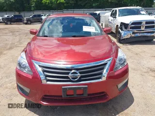 2015 Nissan Altima S with VIN 1N4AL3AP1FC179297, listed as a IAAI auction lot 42196839 with 194,768 mi miles and . Bid and sale history available at DreamBid. Image 6.