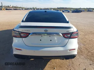 2020 Nissan Maxima SR with VIN 1N4AA6EVXLC365710, listed as a IAAI auction lot 40969464 with 74,320 mi miles and . Bid and sale history available at DreamBid. Image 16.