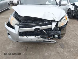 2009 Toyota RAV4 Ltd with VIN JTMBK31V09D003761, listed as a IAAI auction lot 41934227 with 141,823 mi miles. Bid and sale history available at carsss.com. Image 6.