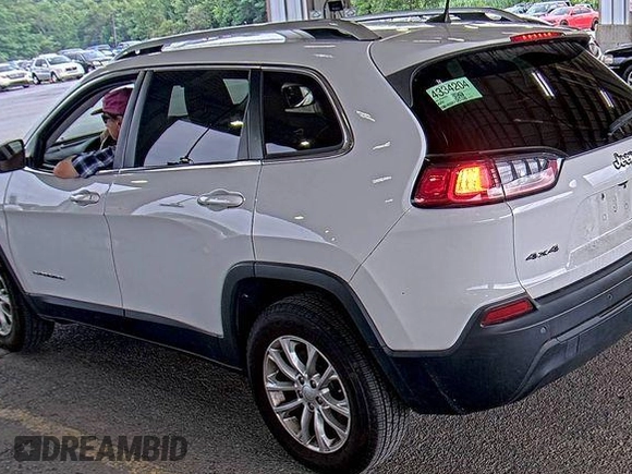 2019 Jeep Cherokee Latitude с VIN 1C4PJMCB6KD354004, выставлен на аукционе IAAI как лот 42854246 с пробегом 64 595 миль миль и . История ставок и продаж доступна на DreamBid. Изображение 1.