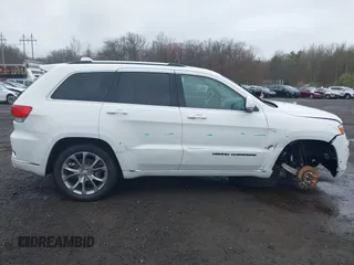 2020 Jeep Grand Cherokee Summit z VIN 1C4RJFJG0LC235505, wystawiony jako IAAI lot #42020520 z przebiegiem 61 624 mil mil oraz . Historia ofert i sprzedaży dostępna na DreamBid. Obrazek 13.