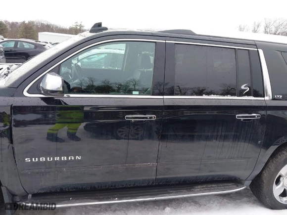 2016 Chevrolet Suburban LTZ with VIN 1GNSKJKC2GR134084, listed as a IAAI auction lot 41563999 with NaN miles. Bid and sale history available at carsss.com. Image 14.