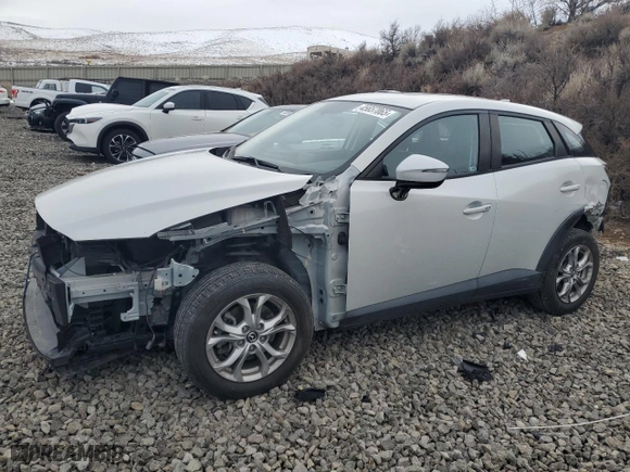2016 Mazda CX-3 Touring with VIN JM1DKBC78G0111714, listed as a Copart auction lot 45657065 with 45,202 mi miles and Salvage Title. Bid and sale history available at carsss.com. Image 1.