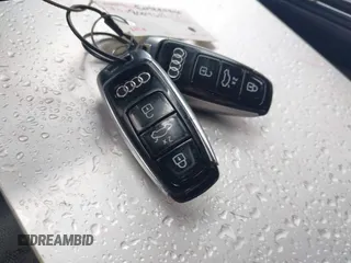 2024 Audi Q7 Premium Plus with VIN WA1LCBF72RD005639, listed as a IAAI auction lot 42542035 with Not provided miles and . Bid and sale history available at DreamBid. Image 11.