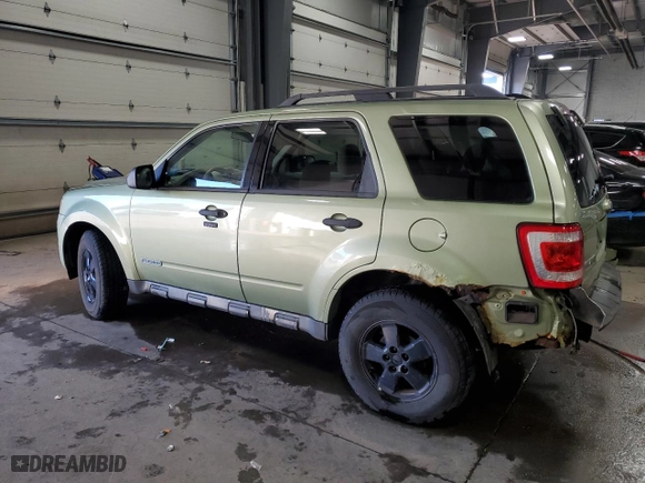 2008 Ford Escape XLT with VIN 1FMCU93Z18KC70186, listed as a Copart auction lot 47829495 with 151,074 mi miles and Salvage Title. Bid and sale history available at carsss.com. Image 2.