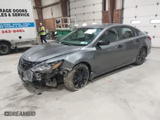 2018 Nissan Altima 2.5 SV with VIN 1N4AL3AP5JC470135, listed as a IAAI auction lot 41801045 with 122,452 mi miles. Bid and sale history available at carsss.com. Image 2.