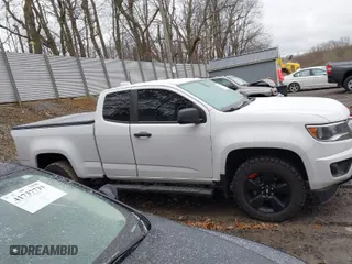 2020 Chevrolet Colorado 4WD Work Truck with VIN 1GCHTBEA7L1179482, listed as a IAAI auction lot 41733352 with 53,162 mi miles. Bid and sale history available at carsss.com. Image 14.