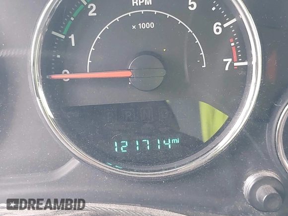 2018 Jeep Wrangler Unlimited Sport S with VIN 1C4BJWDG6JL882596, listed as a IAAI auction lot 42099289 with 121,714 mi miles and . Bid and sale history available at DreamBid. Image 15.