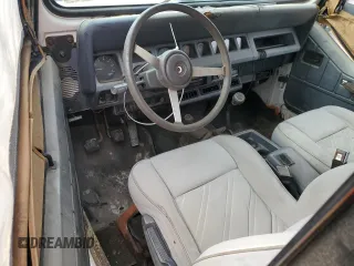 1993 Jeep Wrangler z VIN 1J4FY29S6PP245917, wystawiony jako Copart lot #58805235 z przebiegiem 162 170 mil mil oraz Czysty tytuł • Clean title. Historia ofert i sprzedaży dostępna na DreamBid. Obrazek 8.