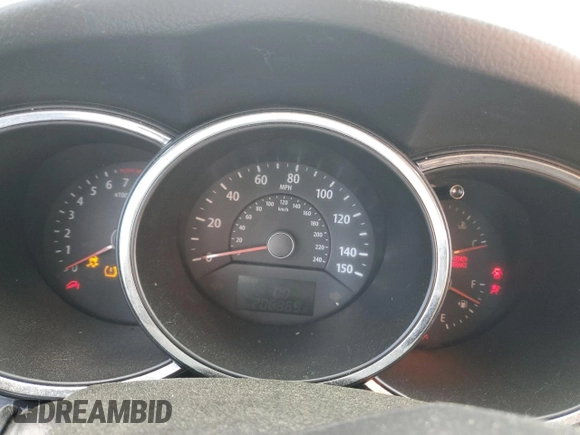 2013 Kia Sorento LX with VIN 5XYKT4A29DG402154, listed as a Copart auction lot 51682445 with 208,869 mi miles and Salvage Title. Bid and sale history available at carsss.com. Image 9.