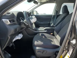 2021 Toyota Highlander L with VIN 5TDCZRAH3MS076472, listed as a Copart auction lot 53209755 with 34,781 mi miles and Salvage title. Bid and sale history available at DreamBid. Image 7.