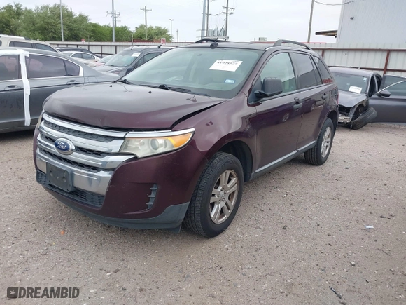 2011 Ford Edge SE with VIN 2FMDK3GC2BBA45323, listed as a IAAI auction lot 41928577 with 132,035 mi miles. Bid and sale history available at carsss.com. Image 2.