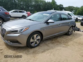 2017 Hyundai Sonata Hybrid Limited with VIN KMHE34L18HA057220, listed as a Copart auction lot 63536023 with 68,713 mi miles. Bid and sale history available at carsss.com. Image 1.