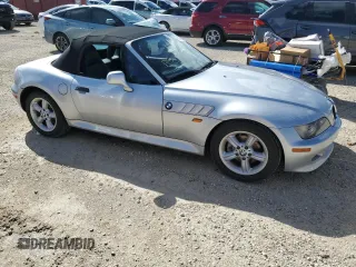 2000 BMW Z3 2.5 z VIN 4USCH934XYLG02372, wystawiony jako Copart lot #74148364 z przebiegiem Nie podano mil oraz Nie do naprawy. Historia ofert i sprzedaży dostępna na DreamBid. Obrazek 4.