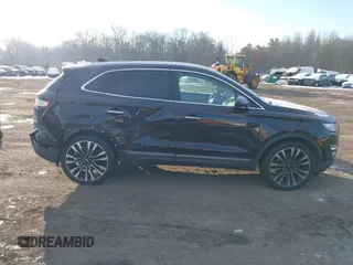 2019 Lincoln MKC Reserve with VIN 5LMTJ3DH1KUL01408, listed as a IAAI auction lot 41396256 with 75,769 mi miles. Bid and sale history available at carsss.com. Image 13.