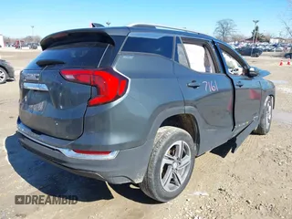 2019 GMC Terrain SLT with VIN 3GKALVEV6KL110025, listed as a IAAI auction lot 41697161 with Not Provided miles. Bid and sale history available at carsss.com. Image 4.