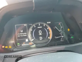 2019 Lexus UX 250h with VIN JTHU9JBH4K2000752, listed as a Copart auction lot 58760355 with 40,969 mi miles and Salvage title. Bid and sale history available at DreamBid. Image 9.