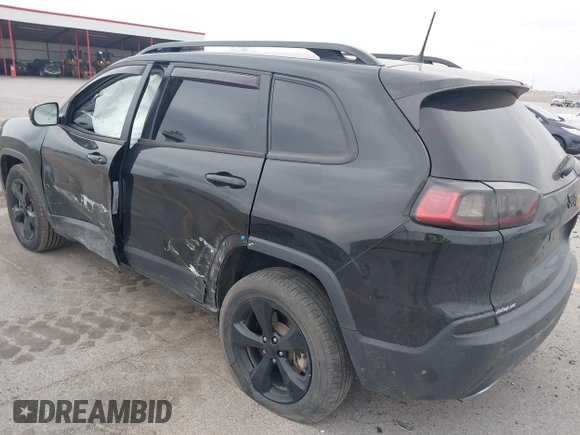 2019 Jeep Cherokee Latitude Plus with VIN 1C4PJMLX8KD484071, listed as a IAAI auction lot 42072674 with 96,701 mi miles and . Bid and sale history available at DreamBid. Image 3.