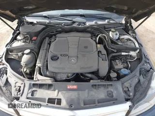 2013 Mercedes-Benz C 300 Sport with VIN WDDGF8AB9DR283467, listed as a IAAI auction lot 41870070 with 114,068 mi miles and . Bid and sale history available at carsss.com. Image 10.