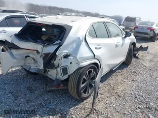2019 Lexus UX with VIN JTHY3JBH4K2014881, listed as a IAAI auction lot 41762911 with 44,547 mi miles. Bid and sale history available at carsss.com. Image 4.