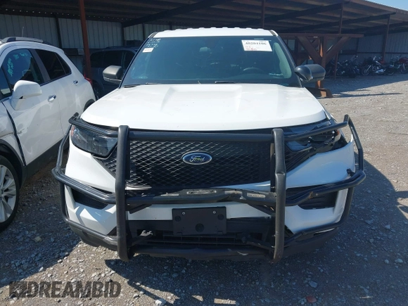2021 Ford Police Interceptor Utility z VIN 1FM5K8AB0MGB04298, wystawiony jako IAAI lot #40204106 z przebiegiem 74 293 mil mil oraz . Historia ofert i sprzedaży dostępna na DreamBid. Obrazek 12.