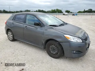 2011 Toyota Matrix S z VIN 2T1KE4EEXBC048054, wystawiony jako Copart lot #55150605 z przebiegiem 108 447 mil mil oraz Szkoda całkowita • Salvage title. Historia ofert i sprzedaży dostępna na DreamBid. Obrazek 4.