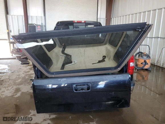 2008 Chevrolet Silverado 2500HD LT w/2LT with VIN 1GCHK29K58E171757, listed as a Copart auction lot 49646185 with 131,378 mi miles and Salvage Title. Bid and sale history available at carsss.com. Image 6.