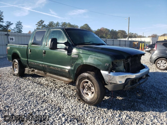2001 Ford Super Duty F-250 XL with VIN 1FTNW21SX1EA33933, listed as a Copart auction lot 81153254 with 670,845 mi miles and Salvage Title. Bid and sale history available at carsss.com. Image 4.