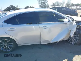 2017 Lexus ES 300h with VIN JTHBW1GG8H2137766, listed as a IAAI auction lot 41852302 with 88,937 mi miles and . Bid and sale history available at DreamBid. Image 13.