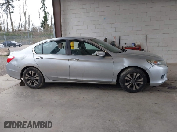 2013 Honda Accord LX z VIN 1HGCR2F32DA124787, wystawiony jako IAAI lot #41902262 z przebiegiem 122 803 mil mil oraz . Historia ofert i sprzedaży dostępna na DreamBid. Obrazek 12.