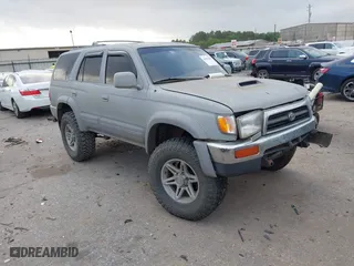 1998 Toyota 4Runner Limited with VIN JT3HN87R7W0184602, listed as a IAAI auction lot 41942100 with 272,823 mi miles. Bid and sale history available at carsss.com. Image 1.