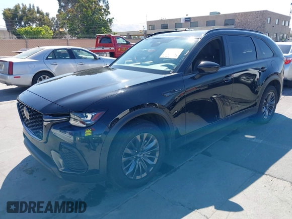 2025 Mazda CX-70 Preferred with VIN JM3KJBHD7S1115403, listed as a IAAI auction lot 42504874 with 21,747 mi miles and . Bid and sale history available at DreamBid. Image 2.