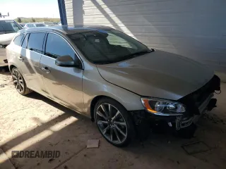 2015 Volvo V60 T5 Drive-E Premier with VIN YV140MEK3F1251143, listed as a Copart auction lot 44145875 with 39,523 mi miles and Salvage Title. Bid and sale history available at carsss.com. Image 4.