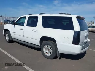 2007 Chevrolet Suburban LT with VIN 1GNFK16357J184567, listed as a IAAI auction lot 41811824 with 233,405 mi miles and . Bid and sale history available at DreamBid. Image 3.