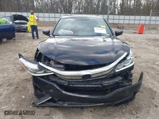 2016 Honda Accord Sedan Sport with VIN 1HGCR2F52GA070879, listed as a IAAI auction lot 41538233 with 195,153 mi miles. Bid and sale history available at carsss.com. Image 12.