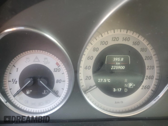 2014 Mercedes-Benz GLK 350 with VIN WDCGG8JB5EG302546, listed as a Copart auction lot 71490364 with 225,900 mi miles and Salvage Title. Bid and sale history available at DreamBid. Image 9.
