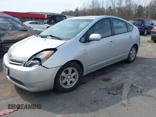 2008 Toyota Prius with VIN JTDKB20U983411778, listed as a IAAI auction lot 41685366 with 351,156 mi miles. Bid and sale history available at carsss.com. Image 2.