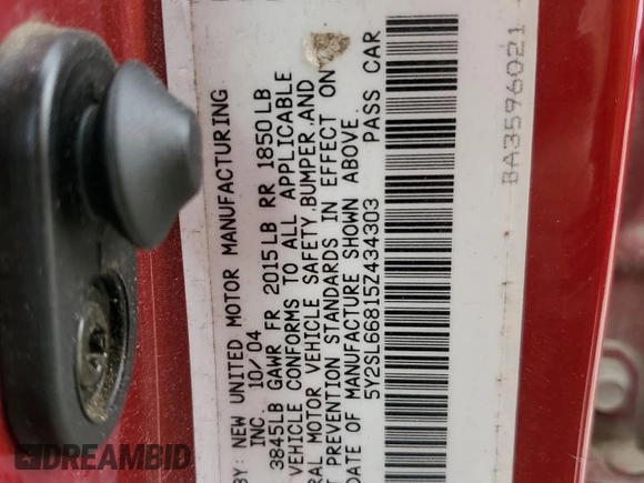 2005 Pontiac Vibe with VIN 5Y2SL66815Z434303, listed as a Copart auction lot 52952265 with 160,136 mi miles and Clean title. Bid and sale history available at DreamBid. Image 12.