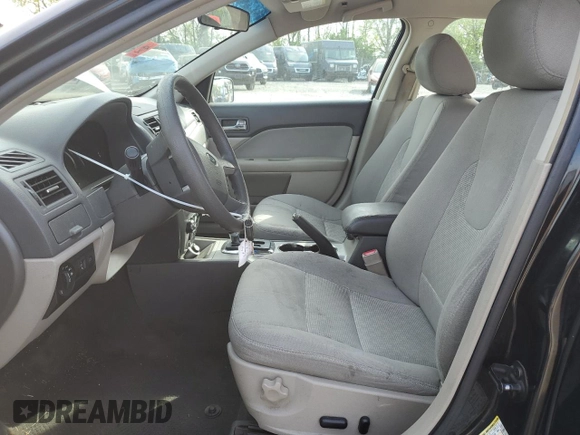 2011 Ford Fusion SE with VIN 3FAHP0HA1BR275235, listed as a Copart auction lot 54533125 with 137,027 mi miles and Salvage Title. Bid and sale history available at DreamBid. Image 7.