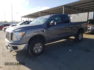 2017 Nissan Titan with VIN 1N6AA1C11HN553053, listed as a Copart auction lot 50992065 with 178,163 mi miles and Salvage title. Bid and sale history available at DreamBid. Image 1.
