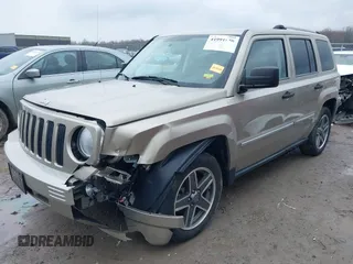 2009 Jeep Patriot Limited with VIN 1J4FT48B19D172049, listed as a IAAI auction lot 41991556 with 86,634 mi miles and . Bid and sale history available at DreamBid. Image 17.