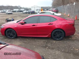 2020 Acura TLX Advance with VIN 19UUB3F80LY000159, listed as a IAAI auction lot 41677292 with 17,113 mi miles and . Bid and sale history available at DreamBid. Image 14.