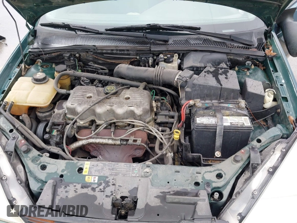 2000 Ford Focus LX with VIN 1FAFP33P8YW336316, listed as a IAAI auction lot 41904496 with 215,100 mi miles and . Bid and sale history available at carsss.com. Image 10.